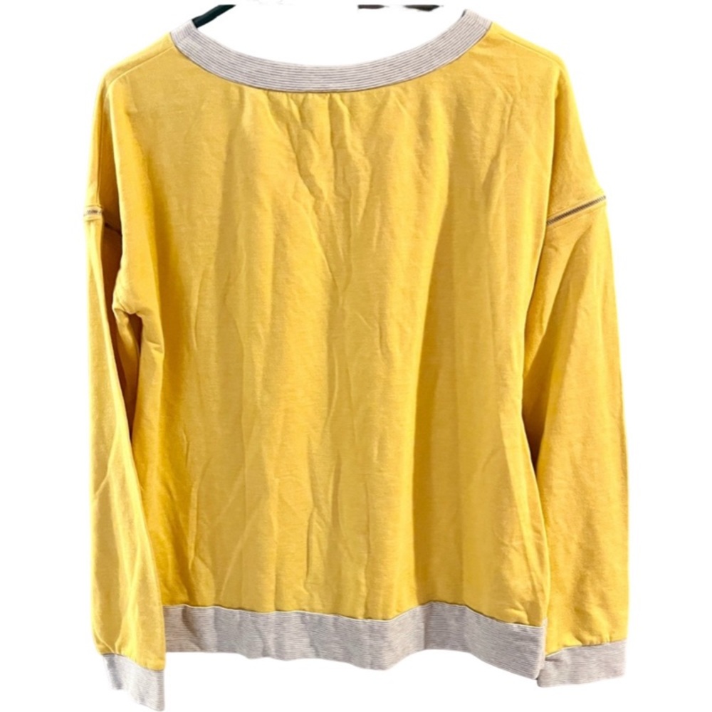Hem & Thread Pullover Sweater